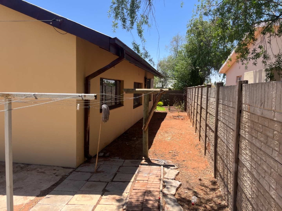 3 Bedroom Property for Sale in Keidebees Northern Cape